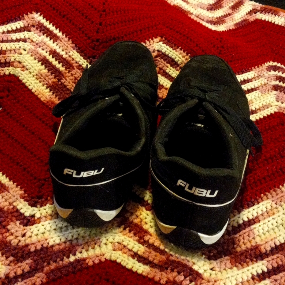 Mens size 13 fubu  sneakers